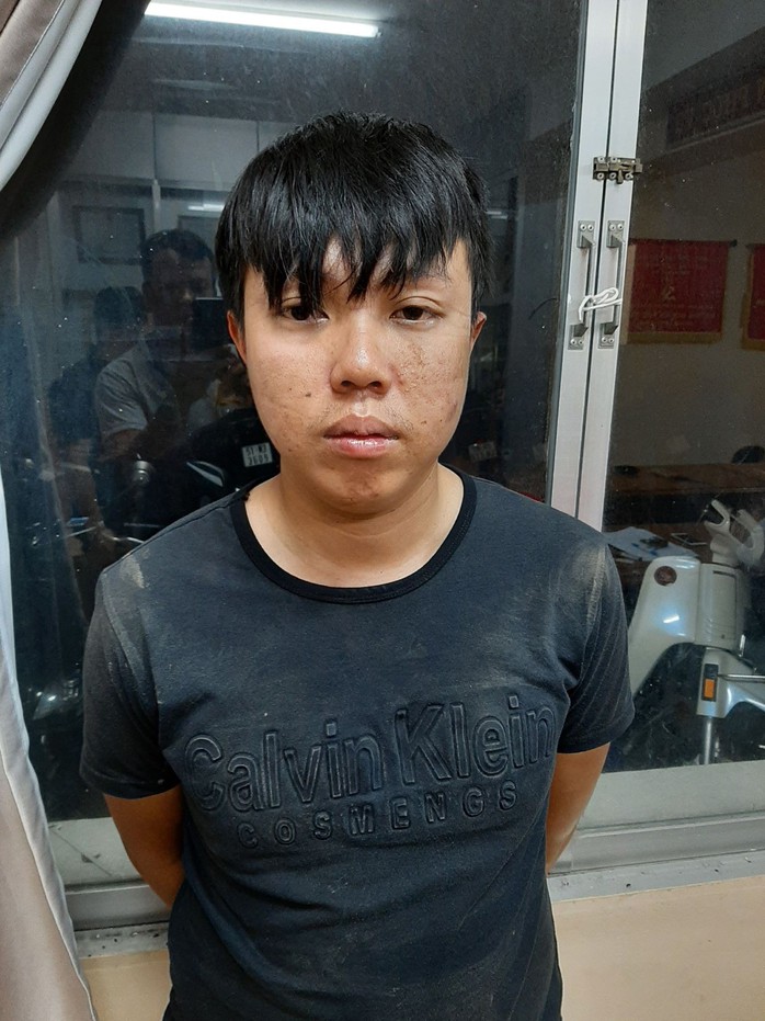 Băng nhóm ra tay khi quý ông đang mây mưa - Ảnh 3. Băng nhóm ra tay khi quý ông đang mây mưa - Ảnh 3.