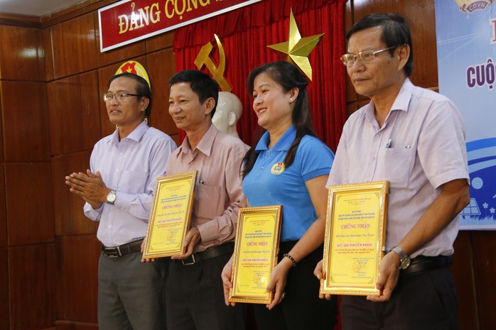 Quảng Nam: Trao thưởng cuộc thi về tiết kiệm điện - Ảnh 4.