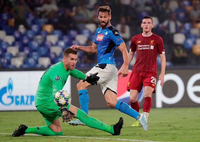 Hàng thủ tạo phản, Liverpool đại bại tại Napoli - Ảnh 5.