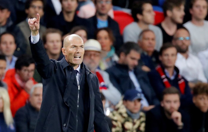 HLV Zidane bất ngờ với sự yếu kém ở hàng công Real Madrid - Ảnh 7.