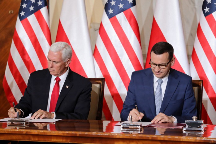 Mỹ bắt tay Ba Lan phát triển mạng 5G chặn đường Huawei - Ảnh 1.