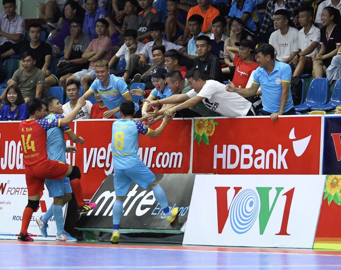 Kịch tính cuộc đua top 3 Giải Futsal quốc gia 2019 - Ảnh 2.