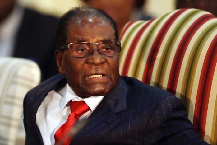 Cựu Tổng thống Zimbabwe Robert Mugabe qua đời ở tuổi 95 - Ảnh 1.