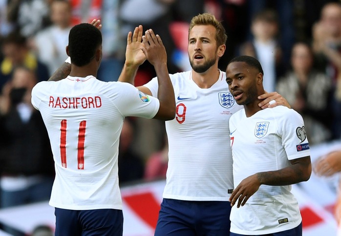 Kosovo gây sốc, tuyển Anh lo thót tim ở vòng loại EURO - Ảnh 5.