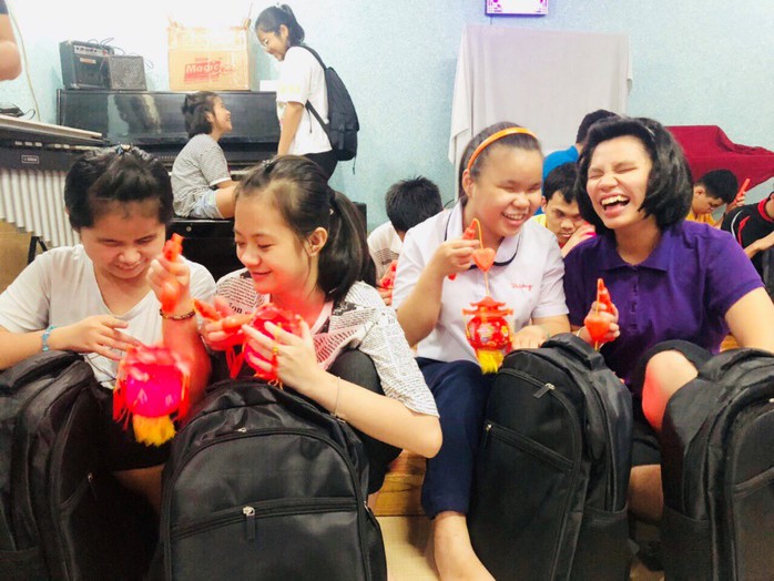 Tập đoàn Novaland góp phần tô đẹp ký ức tuổi thơ về một Trung thu ấm áp - Ảnh 2. Tập đoàn Novaland góp phần tô đẹp ký ức tuổi thơ về một Trung thu ấm áp - Ảnh 2.