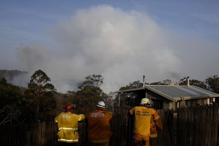 Úc: Cháy rừng hai bang nhập 1, siêu hỏa ngục hình thành - Ảnh 4.