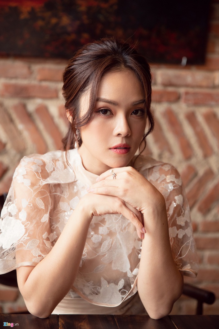 Diễn viên Dương Cẩm Lynh tiết lộ khó khăn hậu ly hôn - Ảnh 2.