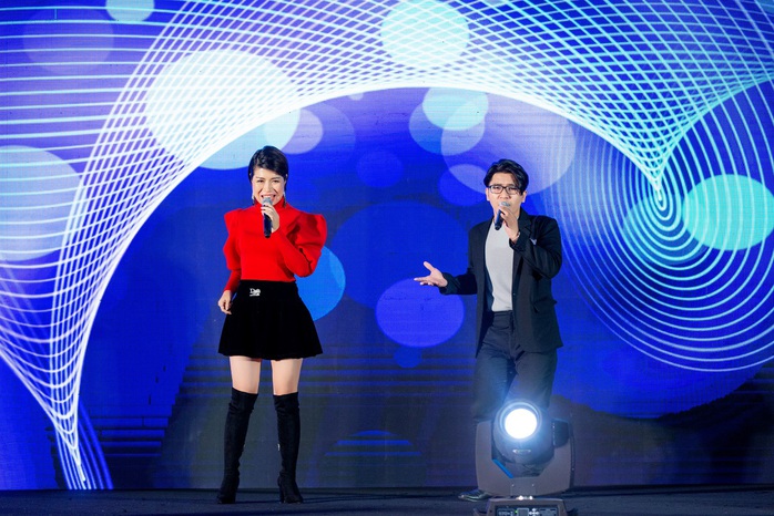 Ca sỹ, MC Thi Thảo cùng học trò tham gia đêm nhạc “Sing To Build” - Ảnh 3. Ca sỹ, MC Thi Thảo cùng học trò tham gia đêm nhạc “Sing To Build” - Ảnh 3.