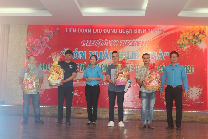 24 tiếng nữa thôi, tôi sẽ được gặp lại cha mẹ rồi! - Ảnh 3. 24 tiếng nữa thôi, tôi sẽ được gặp lại cha mẹ rồi! - Ảnh 3.