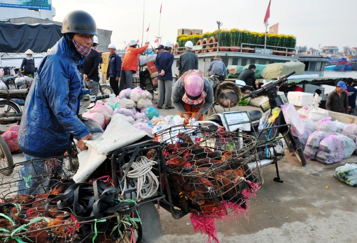 Chở Tết ra quê hương hùng binh - Ảnh 3.