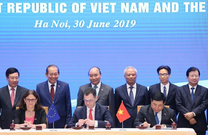 Ủy ban Thương mại EU thông qua EVFTA và EVIPA với Việt Nam - bước tiến quan trọng - Ảnh 2.