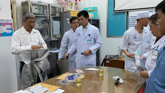 Bệnh viện Chợ Rẫy đang điều trị 2 bệnh nhân người Trung Quốc nhiễm virus corona - Ảnh 1.