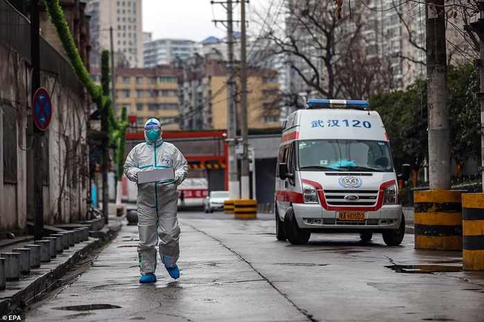 Virus Vũ Hán: 106 người chết, Bắc Kinh có trường hợp tử vong đầu tiên - Ảnh 1.