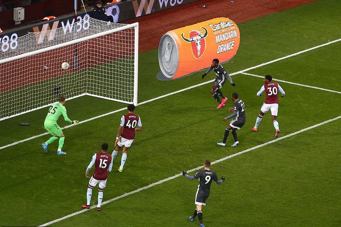 Thắng nghẹt thở Leicester, Aston Villa vào chung kết League Cup - Ảnh 4.
