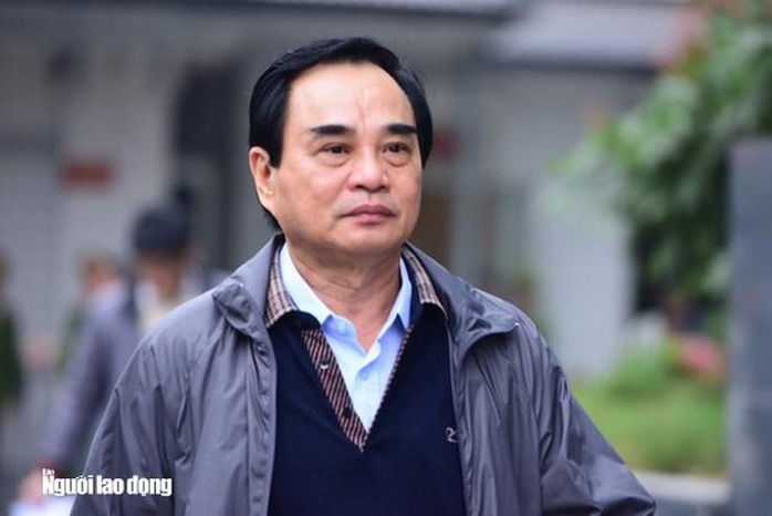 Nguyên chủ tịch TP Đà Nẵng Văn Hữu Chiến bàng hoàng trước đề nghị từ 18-20 năm tù của VKS - Ảnh 1.