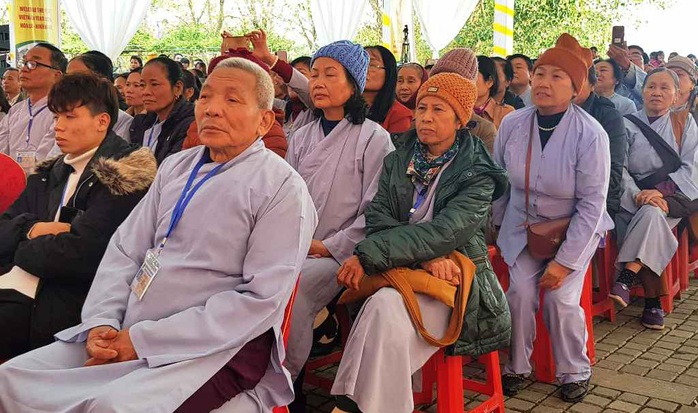 Phó Thủ tướng Thường trực Trương Hòa Bình đánh trống khai hội chùa Bái Đính - Ảnh 4.