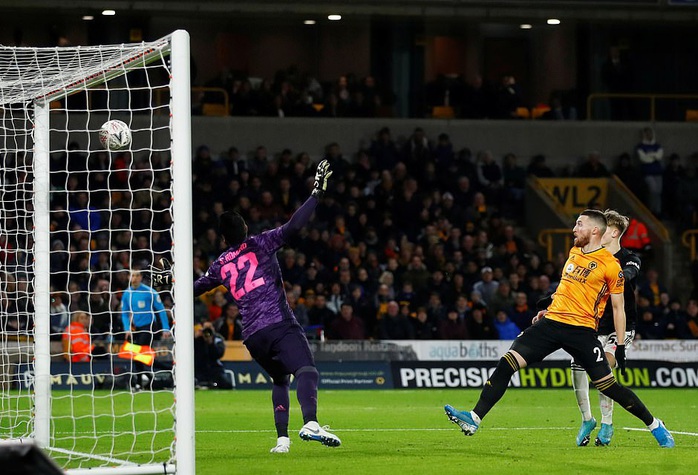 Man United sợ thót tim Wolverhampton, Man City đại thắng FA Cup - Ảnh 4.