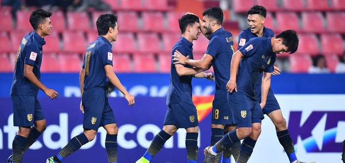 U23 Thái Lan khiến châu Á bất ngờ khi thắng Bahrain đến 5-0 - Ảnh 4.