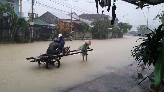 Mưa lớn, 3 thủy điện đang xả hơn 1.890 m3 nước/giây, Quảng Nam yêu cầu sơ tán dân - Ảnh 6.