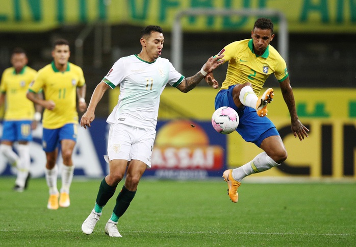 Vùi dập Bolivia 5-0, Brazil lên đỉnh bảng Nam Mỹ - Ảnh 1.