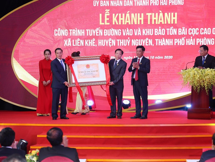 Thủ tướng khánh thành Khu bảo tồn bãi cọc Cao Quỳ - Ảnh 2.