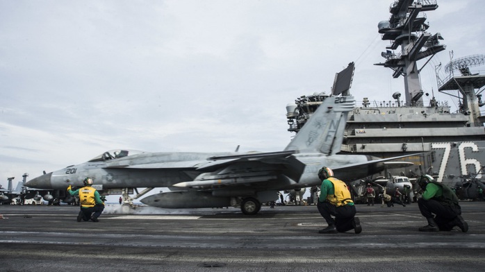 Nhóm tác chiến tàu sân bay Mỹ USS Ronald Reagan trở lại biển Đông - Ảnh 3.