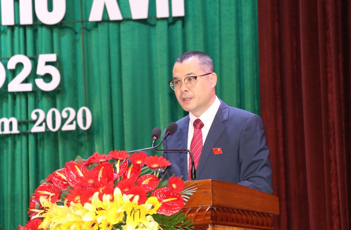 Lãnh đạo Tỉnh ủy Phú Yên có nhiều gương mặt mới - Ảnh 2.