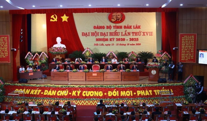 Ông Bùi Văn Cường tái đắc cử Bí thư Tỉnh ủy Đắk Lắk - Ảnh 1.