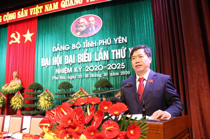 Lãnh đạo Tỉnh ủy Phú Yên có nhiều gương mặt mới - Ảnh 3.