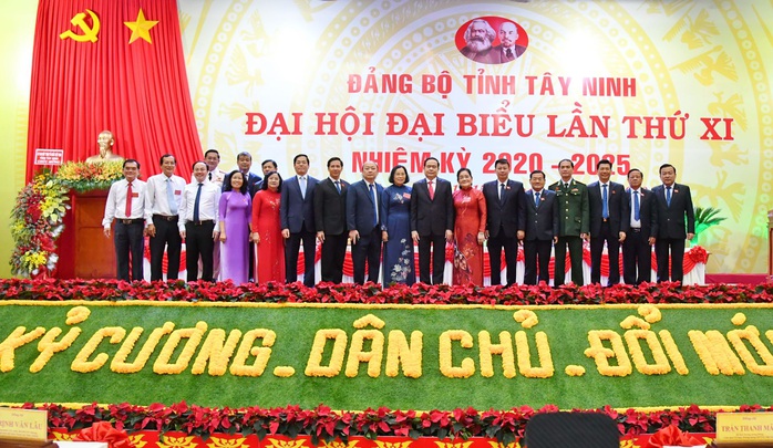 Tây Ninh: Khai mạc Đại hội Đảng bộ lần thứ XI, nhiệm kỳ 2020-2025 - Ảnh 2.