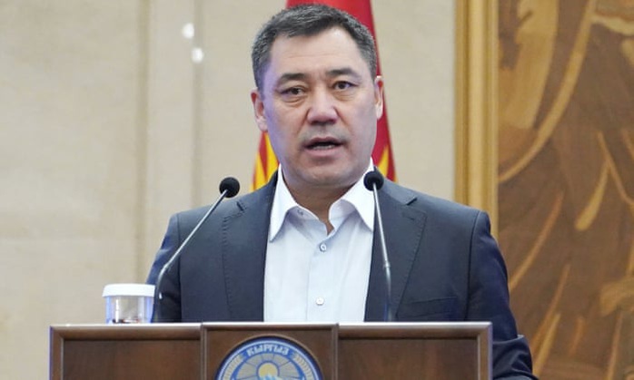 Kyrgyzstan: Từ tù nhân thành tổng thống trong vòng 1 tuần - Ảnh 1.