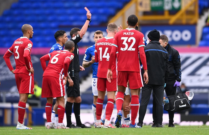 Liverpool sốc: Van Dijk chấn thương cực nặng, nghỉ thi đấu hết mùa - Ảnh 7.
