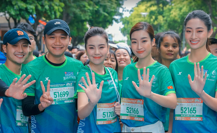 Diễn viên Xuân Nghị, Thanh Sơn lần đầu chạy thi cùng hot girl thời tiết Mai Ngọc của VTV - Ảnh 7.
