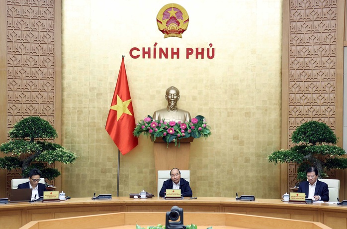 Thủ tướng Nguyễn Xuân Phúc: Không được để xảy ra thảm họa kép - Ảnh 1.