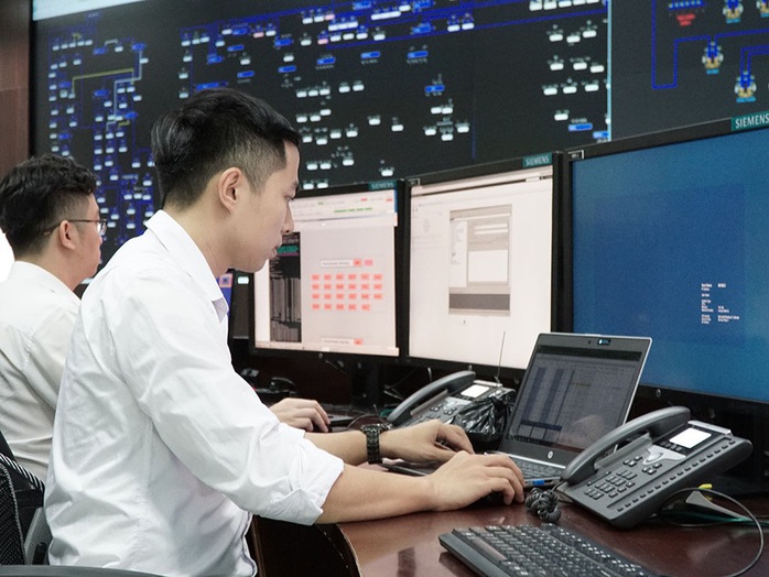 EVNSPC đẩy mạnh giao dịch trực tuyến, mở rộng thanh toán không dùng tiền mặt - Ảnh 2. EVNSPC đẩy mạnh giao dịch trực tuyến, mở rộng thanh toán không dùng tiền mặt - Ảnh 2.