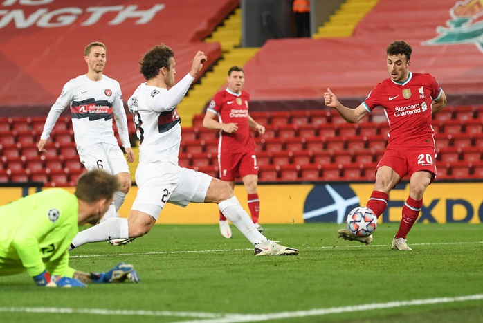 Man City thắng áp đảo, Liverpool chật vật hạ tí hon Midtiylland - Ảnh 7.