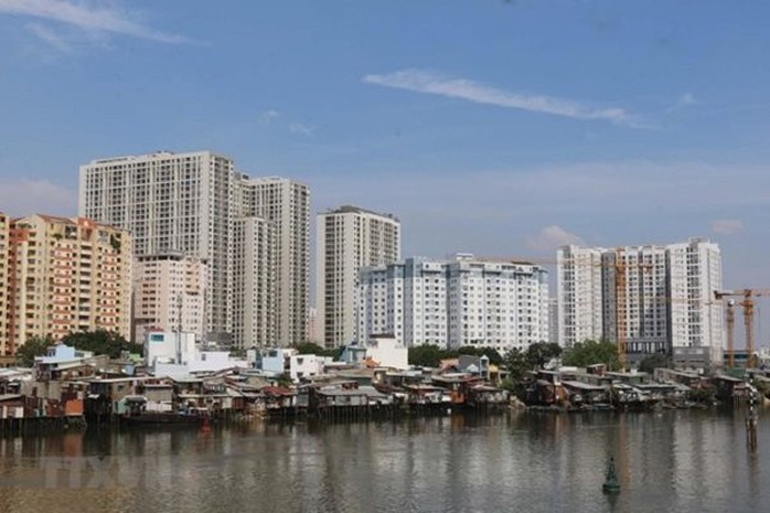 Hàng tồn chất đống, doanh nghiệp bất động sản chật vật tìm cách tăng trưởng - Ảnh 1. Hàng tồn chất đống, doanh nghiệp bất động sản chật vật tìm cách tăng trưởng - Ảnh 1.