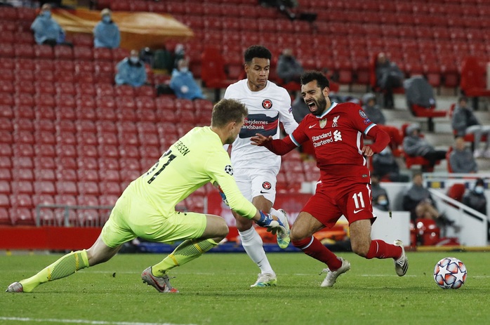 Man City thắng áp đảo, Liverpool chật vật hạ tí hon Midtiylland - Ảnh 8.