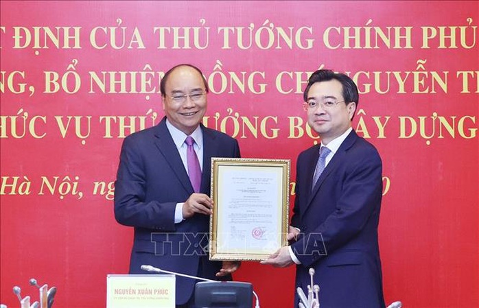 Thủ tướng trao quyết định bổ nhiệm ông Nguyễn Thanh Nghị làm Thứ trưởng Bộ Xây dựng - Ảnh 1.