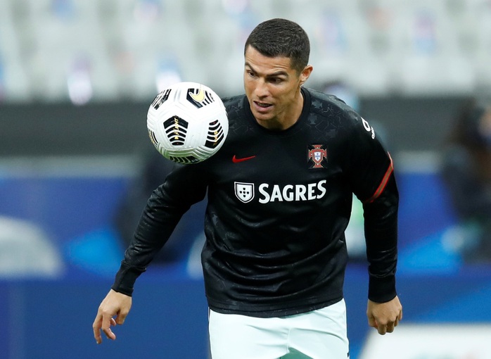 Ronaldo chuẩn bị tái xuất sau khi chiến thắng Covid-19 - Ảnh 2.