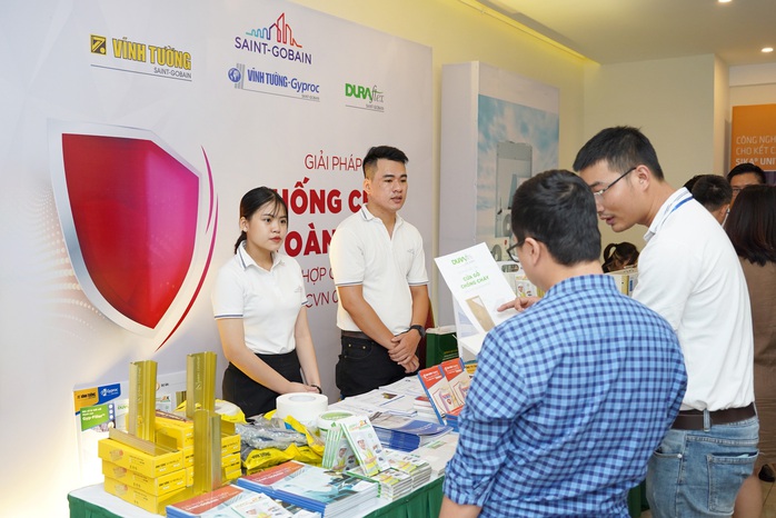 Saint-Gobain sẵn sàng giải pháp chống cháy cho nhà và công trình - Ảnh 1. Saint-Gobain sẵn sàng giải pháp chống cháy cho nhà và công trình - Ảnh 1.