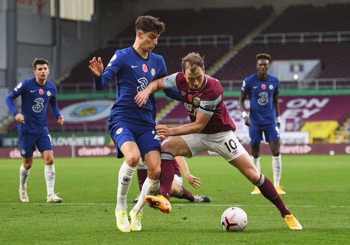 Dàn sao tân binh 250 triệu bảng xung trận, Chelsea đại thắng ở Turf Moor - Ảnh 1.