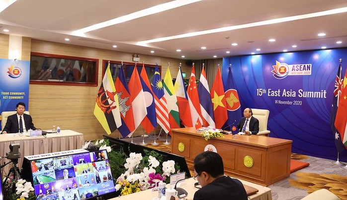 Thủ tướng Nguyễn Xuân Phúc chủ trì Hội nghị Cấp cao Đông Á - Ảnh 7.