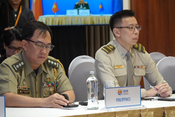 Thượng tướng Nguyễn Chí Vịnh chủ trì hội nghị Quan chức quốc phòng cấp cao ASEAN - Ảnh 5.