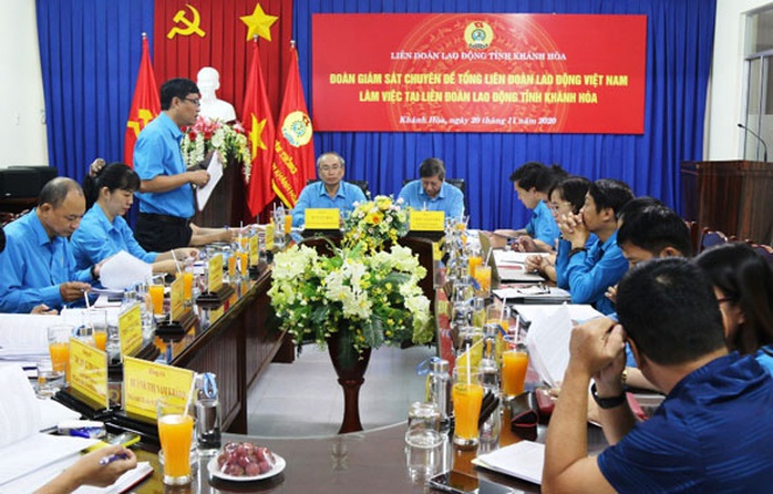 Khánh Hòa: Đẩy mạnh hoạt động chăm lo đoàn viên - lao động - Ảnh 1.