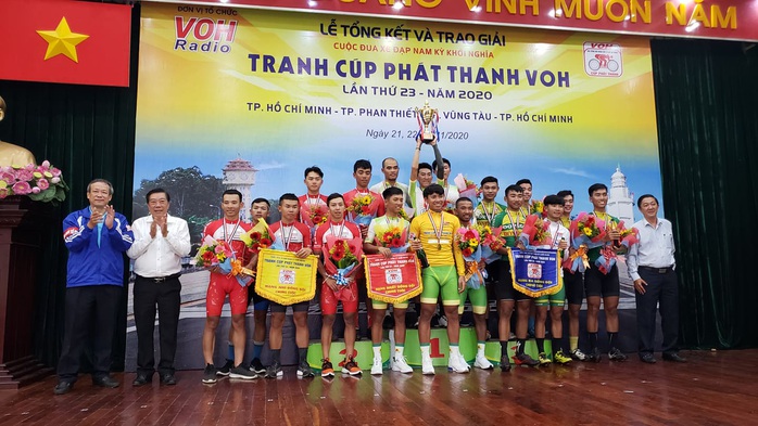 Nguyễn Huỳnh Đăng Khoa đoạt cúp đúp giải xe đạp Nam Kỳ Khởi Nghĩa - Cúp VOH 2020 - Ảnh 1.