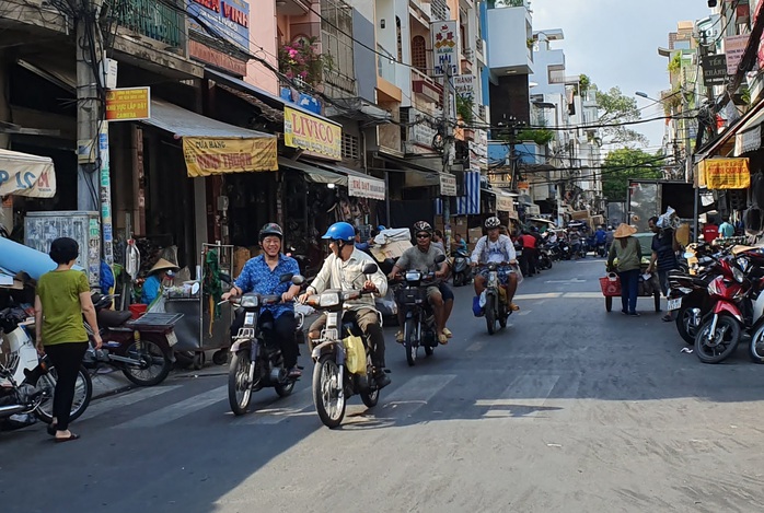 Không đeo khẩu trang: Xử phạt chưa nghiêm - Ảnh 1.