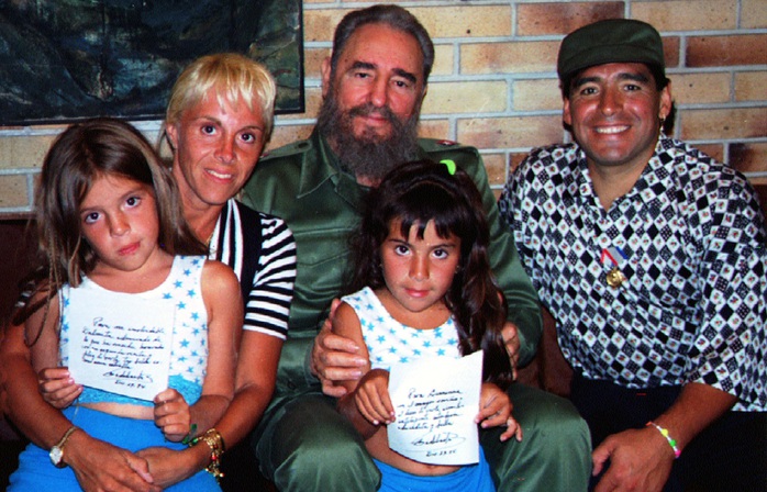 Cuộc đời Diego Armando Maradona qua những tấm ảnh để đời (1960-2020) - Ảnh 15.