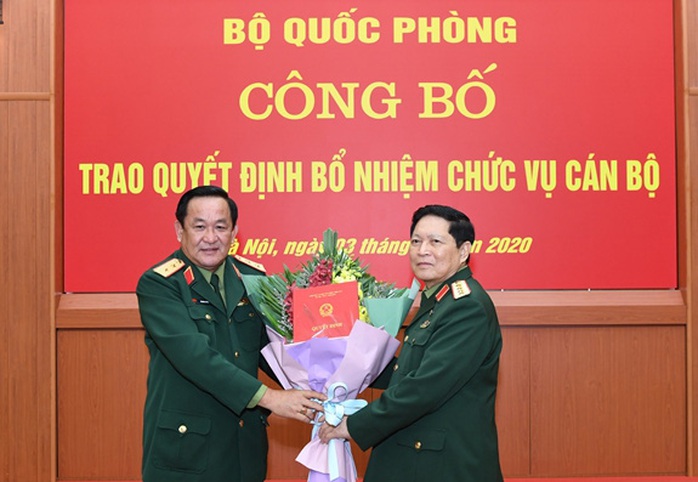 2 tân Thứ trưởng Bộ Quốc phòng nhận quyết định bổ nhiệm - Ảnh 2.