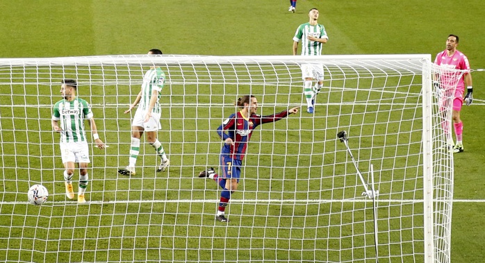 Siêu dự bị Messi tỏa sáng, Barca đại thắng Betis - Ảnh 4.